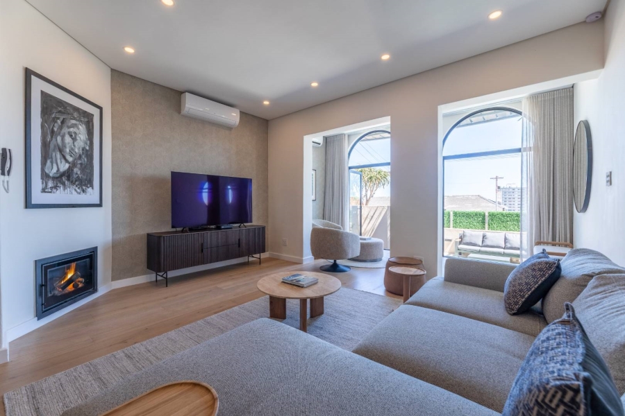 To Let 2 Bedroom Property for Rent in Sea Point Western Cape